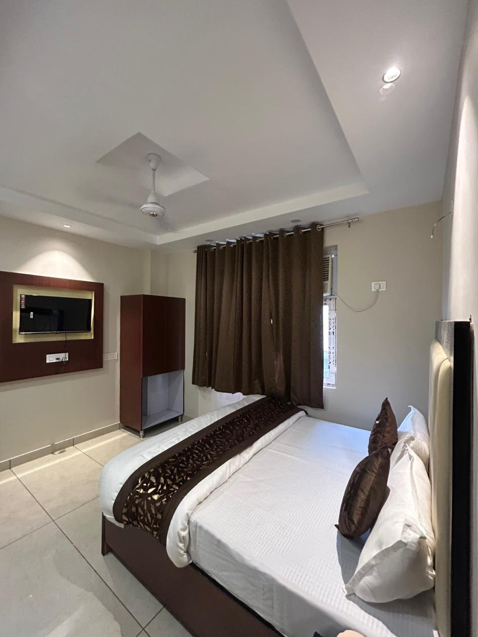 Hotel Nanda Hills 3