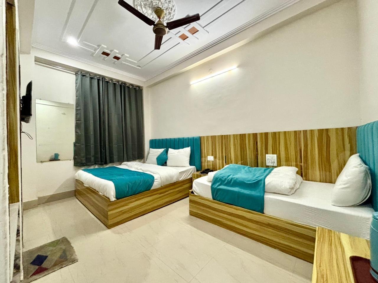 Hotel Pearl Inn 3